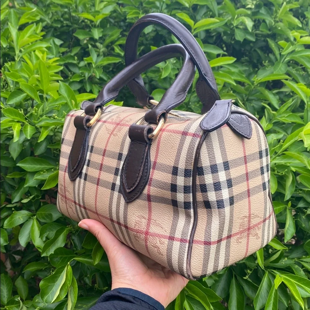 🤎100% Authentic Burberry Haymarket bowling bag🤎Chocolate Check Chester Satchel🤎 - Picture 8 of 16